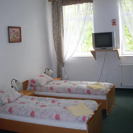 Krokus Hotel Kamienna Gora
