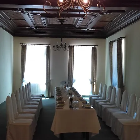 Otel Krokus Kamienna Gora