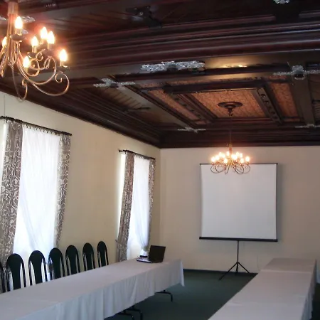 Krokus Hotel Kamienna Gora