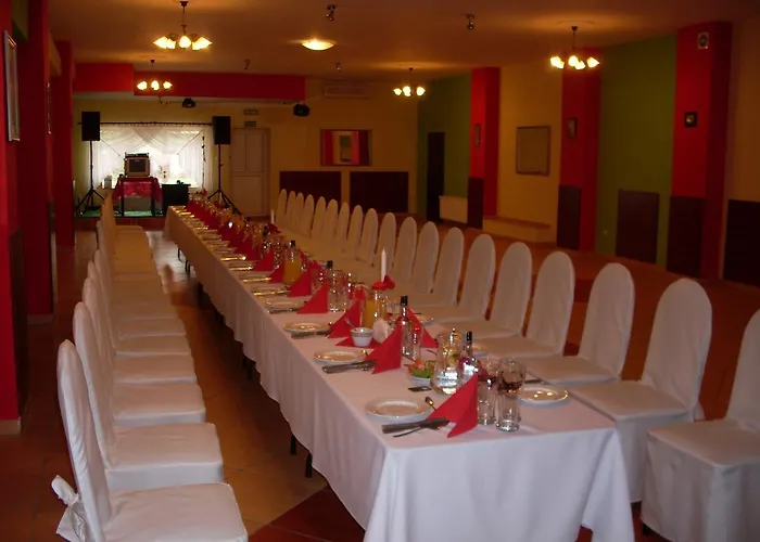 Krokus Hotel Kamienna Gora