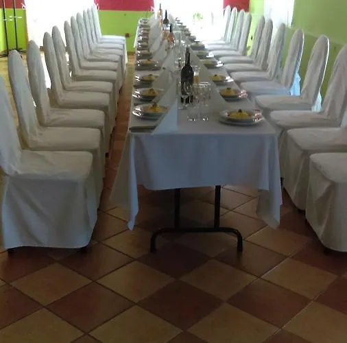 Krokus Hotel Kamienna Gora